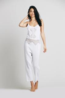 Shanina Shaik feet photo thumbnail