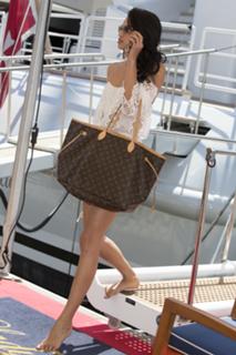 Shanina Shaik feet photo thumbnail