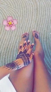 Shanina Shaik feet photo thumbnail