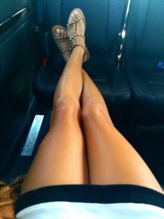 Shanina Shaik feet photo thumbnail