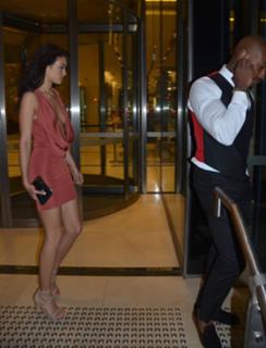 Shanina Shaik feet photo thumbnail