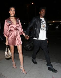 Shanina Shaik feet photo thumbnail