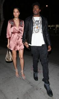 Shanina Shaik feet photo thumbnail