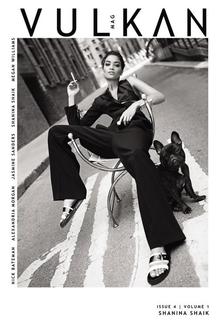 Shanina Shaik feet photo thumbnail