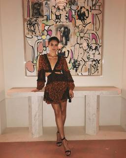 Shanina Shaik feet photo thumbnail