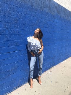 Shanina Shaik feet photo thumbnail