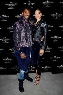 Shanina Shaik feet photo thumbnail