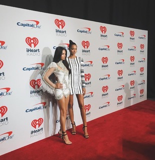 Shanina Shaik feet photo thumbnail