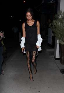 Shanina Shaik feet photo thumbnail