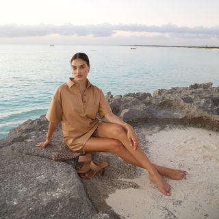 Shanina Shaik feet photo thumbnail