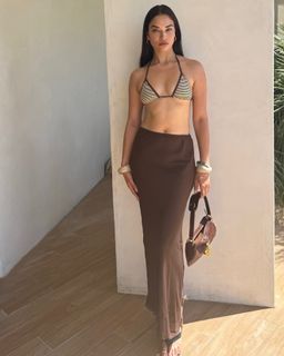 Shanina Shaik feet photo thumbnail