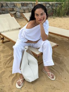 Shanina Shaik feet photo thumbnail
