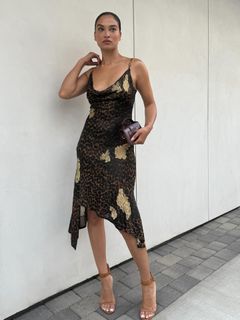 Shanina Shaik feet photo thumbnail