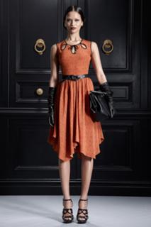 Shanina Shaik feet photo thumbnail