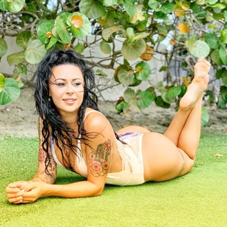 Shanna Kress feet photo 1