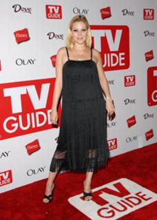Shanna Moakler feet photo 8