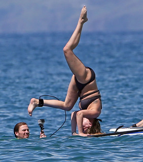 Shanna Moakler feet photo 17