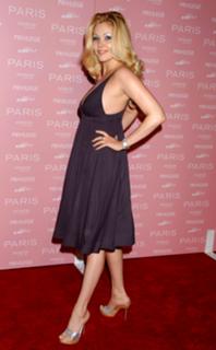 Shanna Moakler feet photo 12