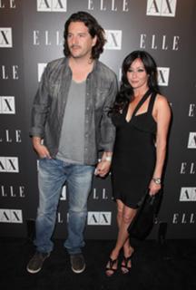 Shannen Doherty feet photo thumbnail
