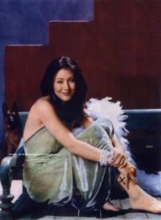 Shannen Doherty feet photo thumbnail