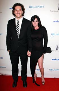 Shannen Doherty feet photo thumbnail