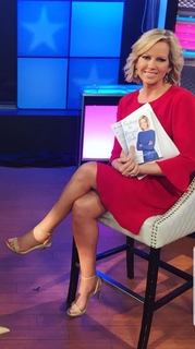 Shannon Bream feet photo thumbnail