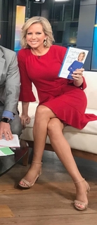 Shannon Bream feet photo thumbnail