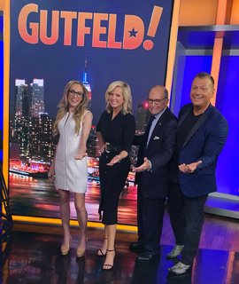 Shannon Bream feet photo thumbnail