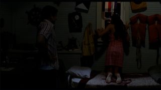 Shannon Elizabeth feet photo thumbnail