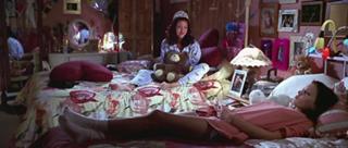 Shannon Elizabeth feet photo thumbnail
