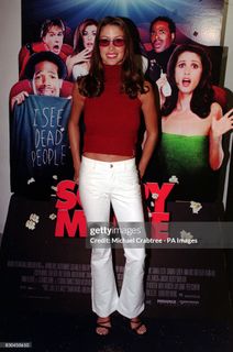 Shannon Elizabeth feet photo 16
