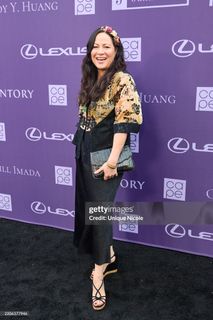 Shannon Lee feet photo 3
