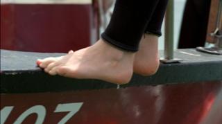 Shannon Lucio feet photo 5