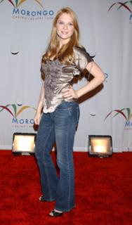 Shannon Lucio feet photo 19
