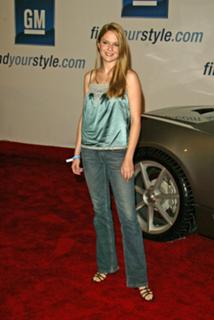 Shannon Lucio feet photo 6