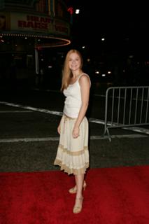 Shannon Lucio feet photo 15