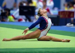 Shannon Miller feet photo 4