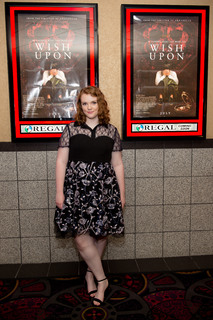 Shannon Purser feet photo 8