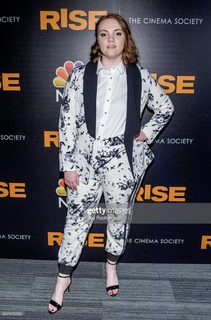 Shannon Purser feet photo 13