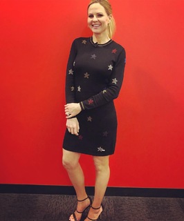 Shannon Spake feet photo 7
