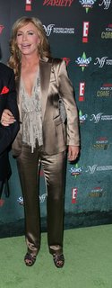Shannon Tweed feet photo thumbnail