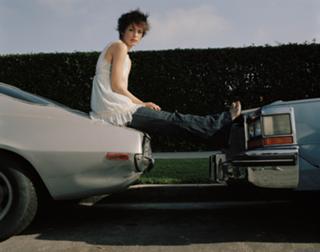 Shannyn Sossamon feet photo thumbnail