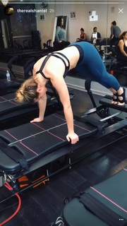 Shantel VanSanten feet photo thumbnail