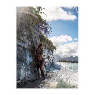 Shantel VanSanten feet photo thumbnail