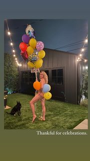 Shantel VanSanten feet photo thumbnail