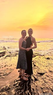 Shantel VanSanten feet photo thumbnail