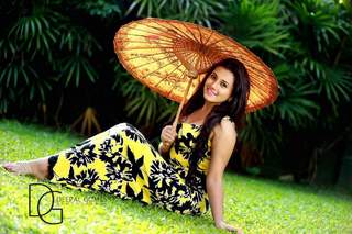Shanudrie Priyasad feet photo 17