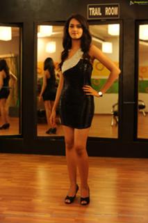 Shanvi Srivastava feet photo 19
