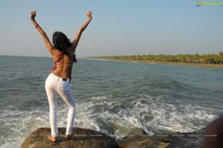 Shanvi Srivastava feet photo 17