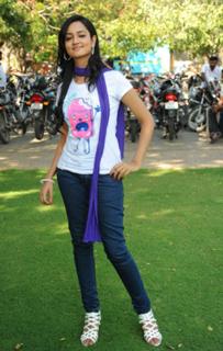Shanvi Srivastava feet photo 15